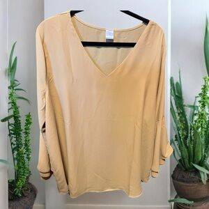 Permanent brand gold color top